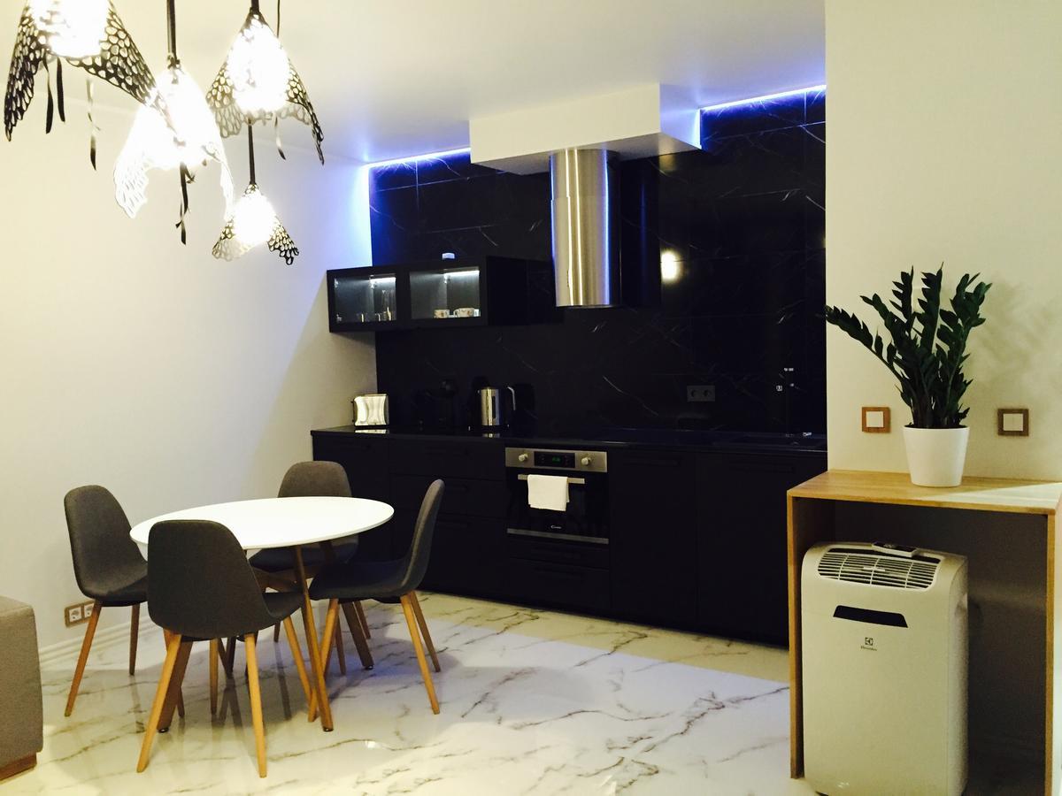 Rotermanni Cozy Apartment Tallinn Bagian luar foto